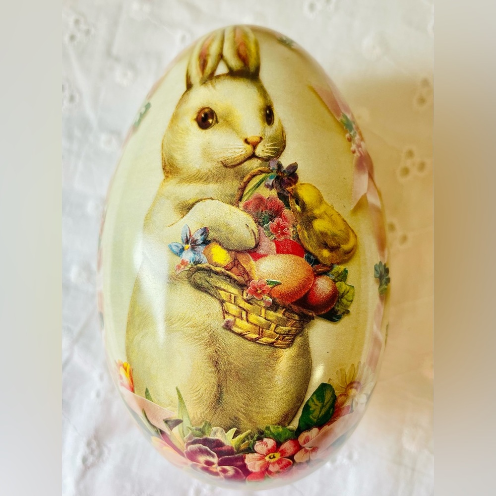 Vintage 1984 Tin Easter Egg Bunny & Ribbons Thomas L Cathey Collection